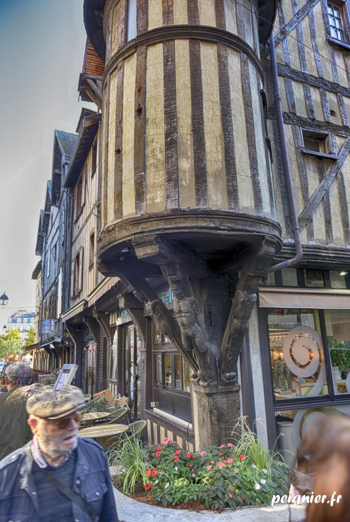 _F3P5336_Nik_HDR